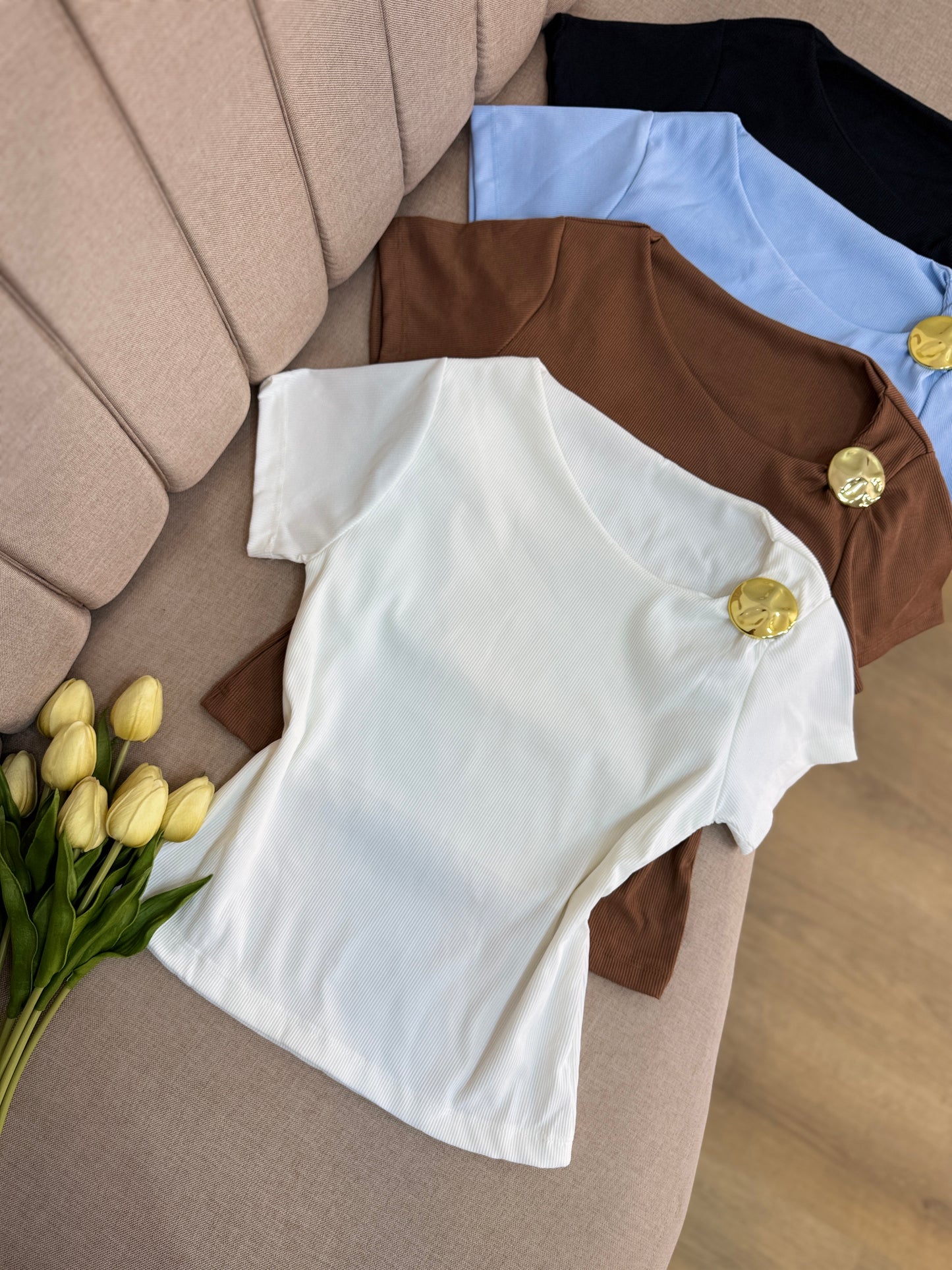 blusa baby look