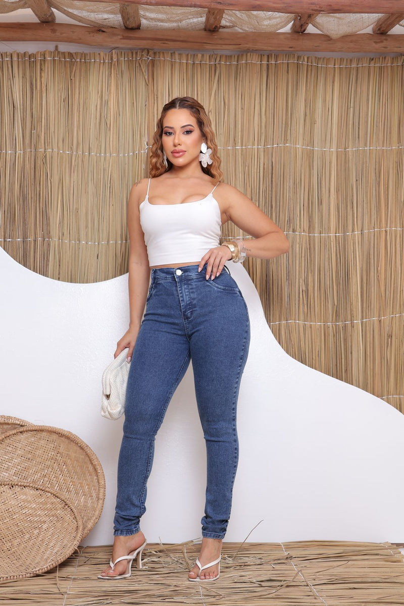 calça skinny com lycra